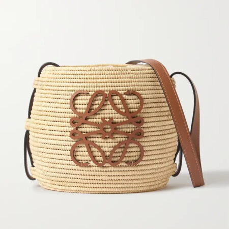 Women's Luxury Beehive Basket Bag in Raffia